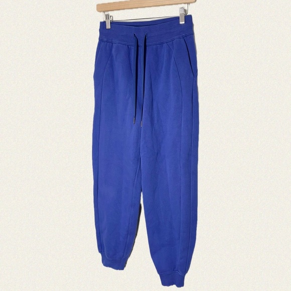 Lululemon Scuba High-Rise Relaxed Jogger - Picture 6 of 9